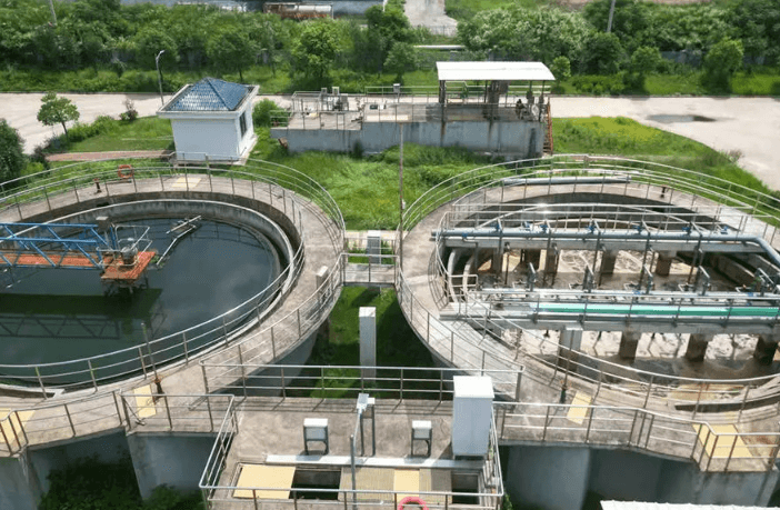 告别腐蚀困扰！乙烯基酯防腐涂料选型+施工全攻略，严苛环境也能长效防护