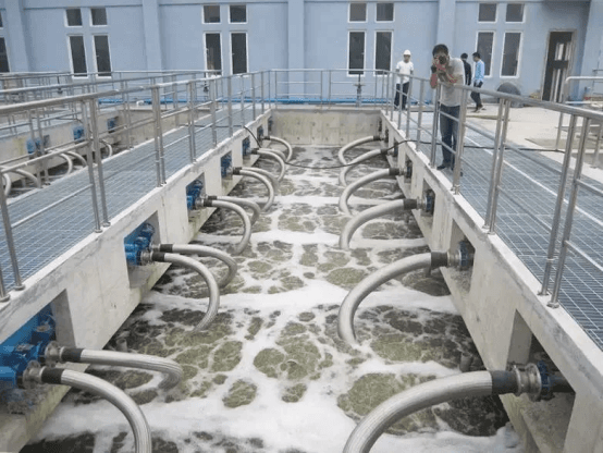 大型自来水厂臭氧接触池防腐：抗臭氧氟碳涂料为什么是唯一选择