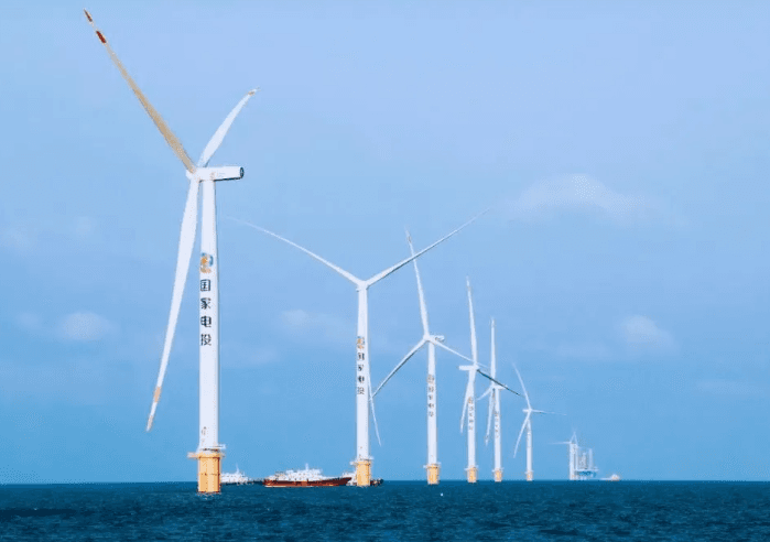 本洲涂料=风电叶轴“铁布衫”,耐用到离谱,狂风暴雨砸不烂、盐雾腌不腐